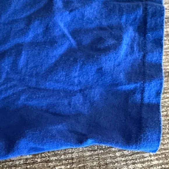 Disney vintage 101 Dalmatians, single stitch top and bottom, graphic shirt. - Picture 5 of 8